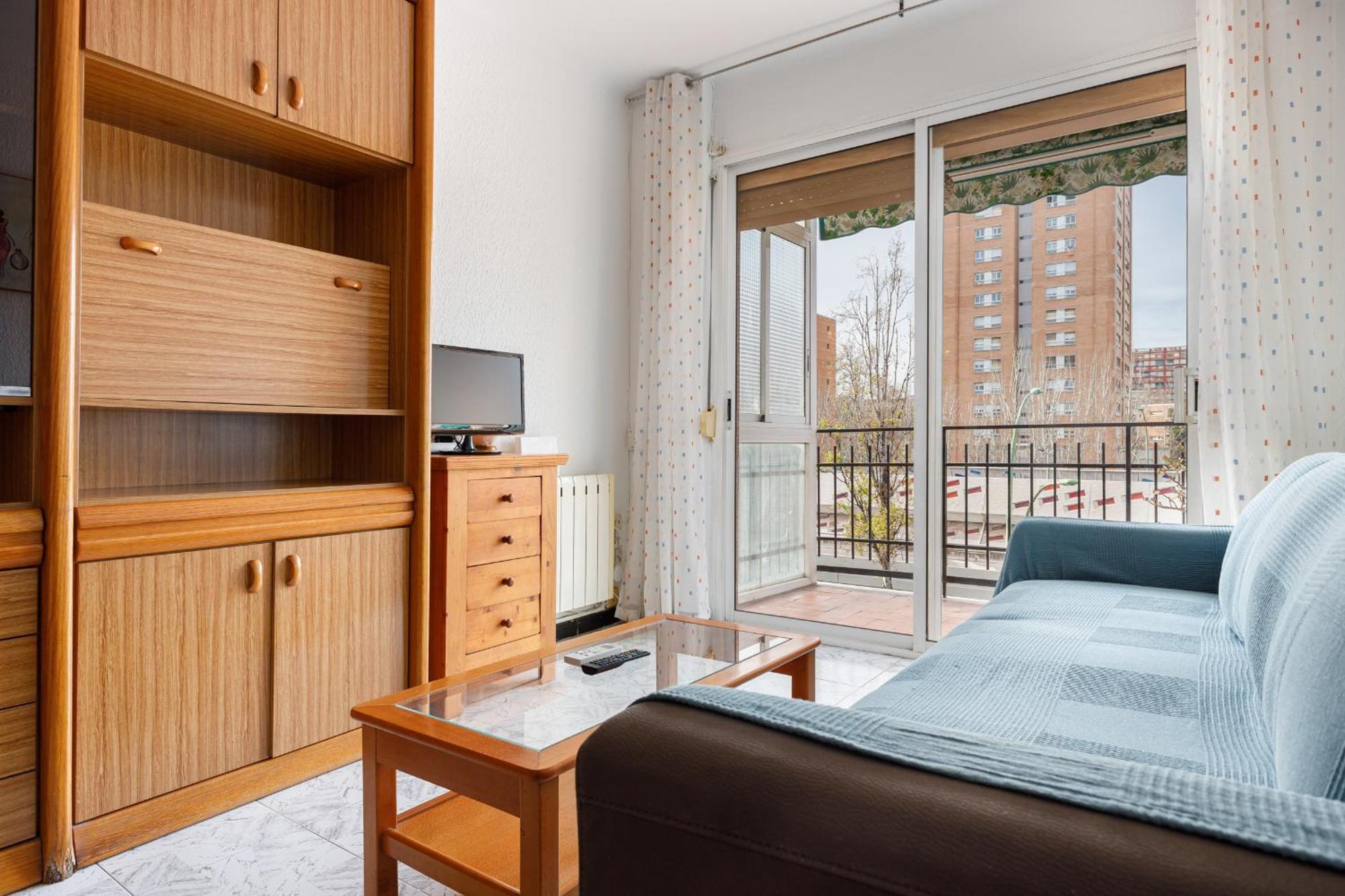 Besos - Bright Apartment Close To Congress & Port Sant Adrià de Besòs Exteriör bild